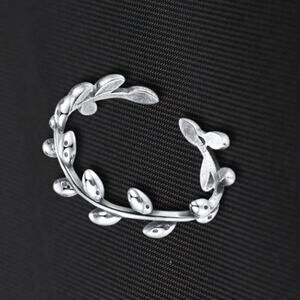 Minimalist Floral Open Leaf Ring Adjustable Rhodium Plated Sterling Silver NWT